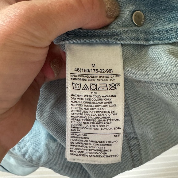 Gap Shorts Overalls Size Medium - Picture 4 of 7